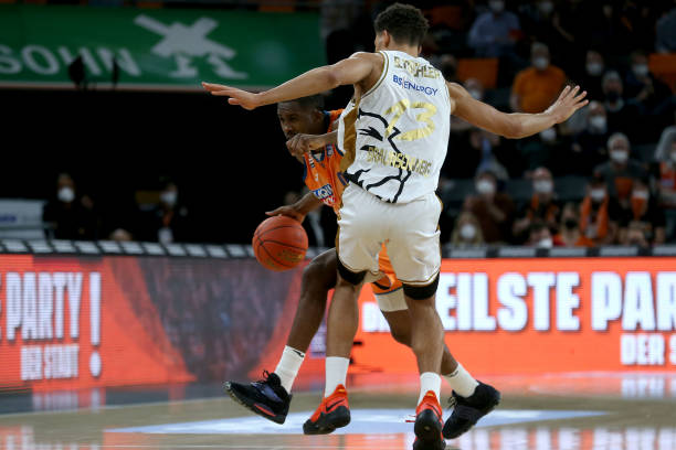 和待遇水平 和待遇水平