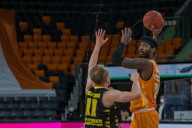 这场比赛中 这场比赛中