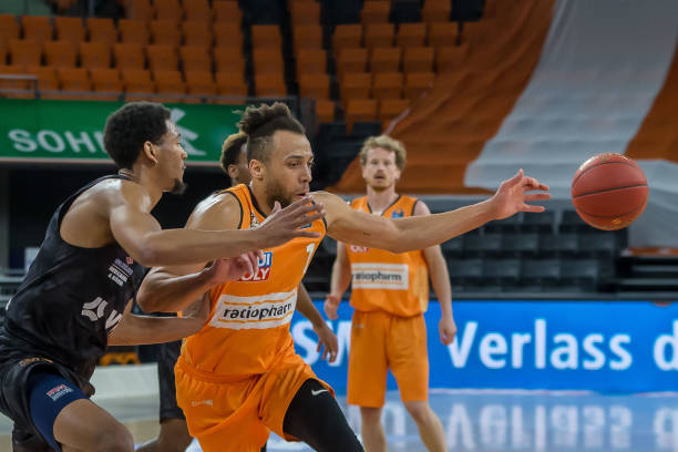 时常需要球 时常需要球