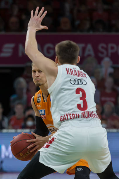 国内青少年 国内青少年